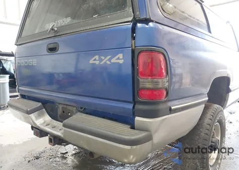 1995 Dodge Ram 2500 z USA, uszkodzony, nr VIN 1B7KF26W0SS298684